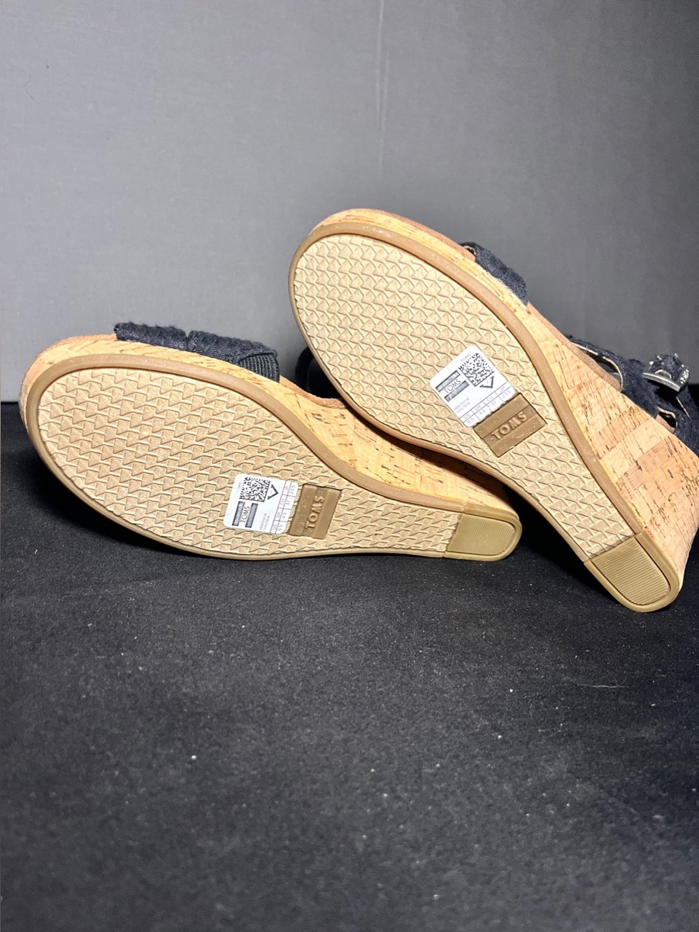 TOMS New Clarissa women's wedge sandals size 6.5 - Picture 4 of 4